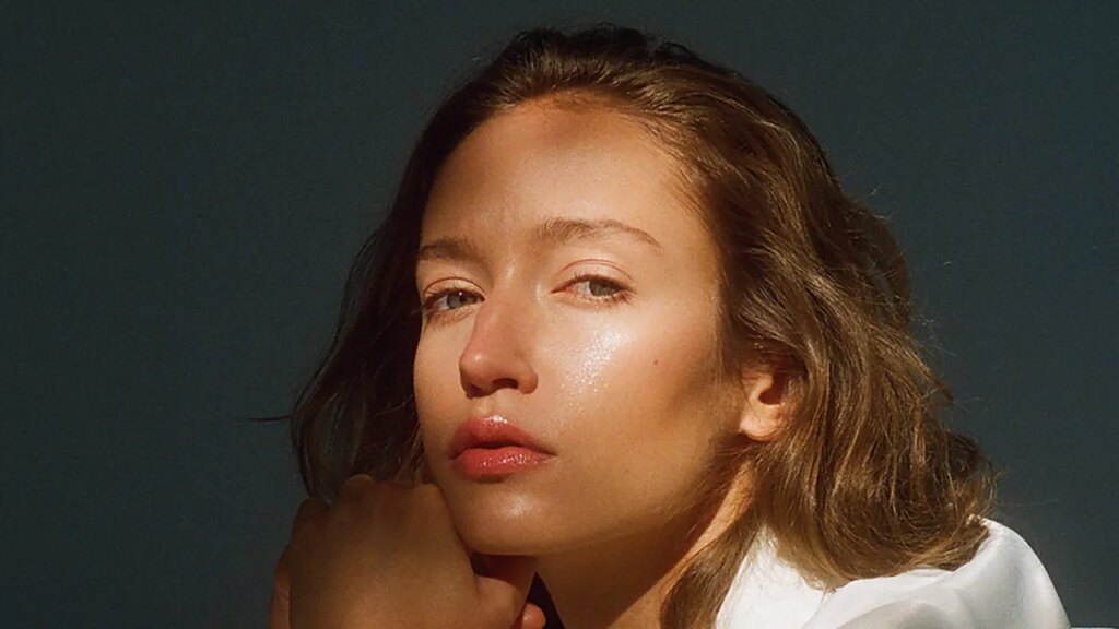 13 Best Face Serums of 2025, According to Dermatologists 13 Best Face Serums of 2025, According to Dermatologists