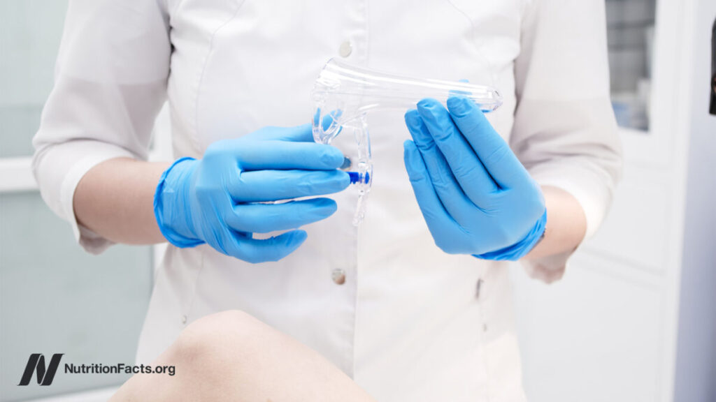 Med Students Must Stop Performing Pelvic Exams on Unconscious Women Without Their Consent Med Students Must Stop Performing Pelvic Exams on Unconscious Women Without Their Consent