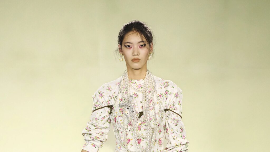 Shushu/Tong Shanghai Spring 2026 Collection Shushu/Tong Shanghai Spring 2026 Collection