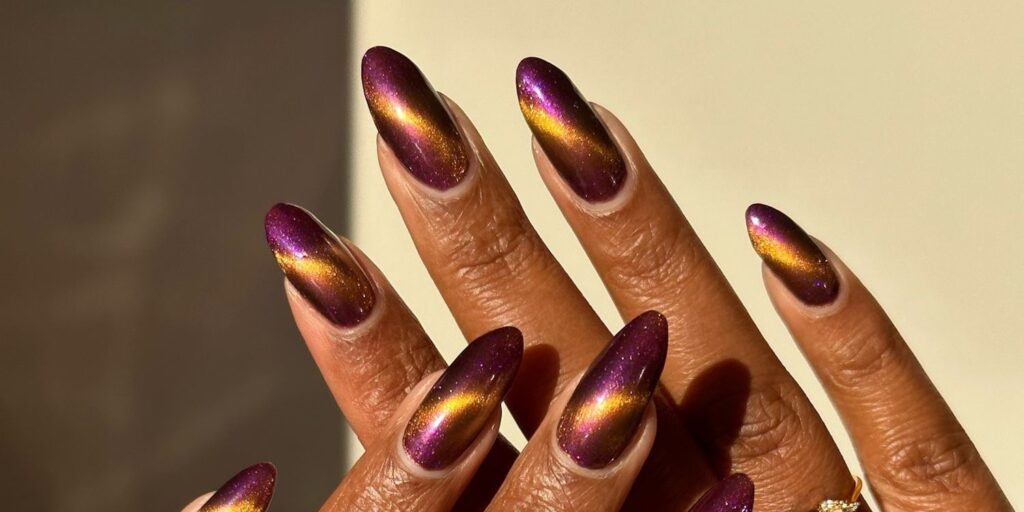 32 November Gel Nail Ideas with Mystical Late-Fall Energy 32 November Gel Nail Ideas with Mystical Late-Fall Energy